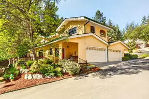 210 Oak Knl, Jacksonville, OR 97530 - Photo 11