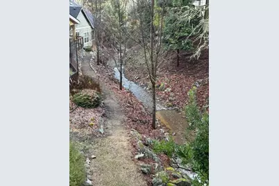 210 Oak Knoll, Jacksonville, OR 97530 - Photo 61