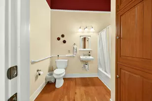 240 S Oregon St, Jacksonville, OR 97530 - Photo 9
