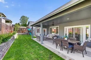 46 Terra Linda, Eagle Point, OR 97524 - Photo 33