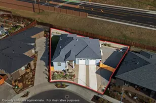 2802 High Cedars Ln, Medford, OR 97504 - Photo 5