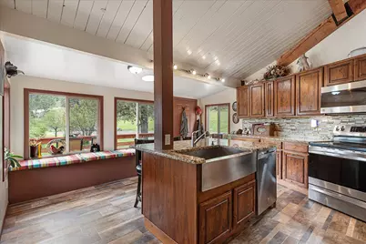 20480 Hwy 395 N, Mount Vernon, OR 97865 - Photo 9