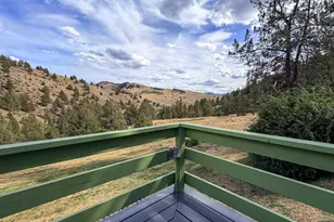 20480 Hwy 395 N, Mount Vernon, OR 97865 - Photo 3