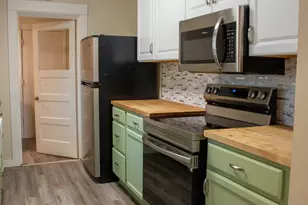 605 NW Delaware Ave, Bend, OR 97703 - Photo 7
