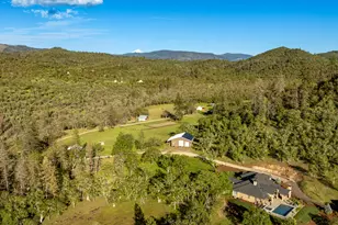 1884 S Obenchain Rd, Eagle Point, OR 97524 - Photo 61