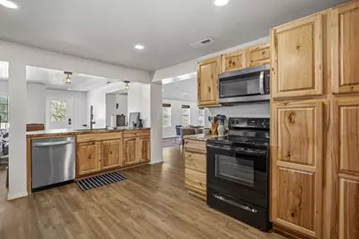 1884 S Obenchain Road, Eagle Point, OR 97524 - Photo 47