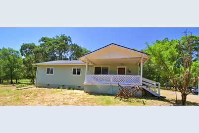 455 Crystal Drive, Grants Pass, OR 97527 - Photo 3