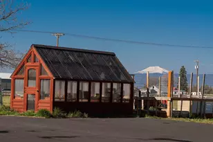 20900 SW Young Ave, Bend, OR 97703 - Photo 51
