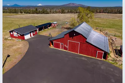 20900 SW Young Avenue, Bend, OR 97703 - Photo 3