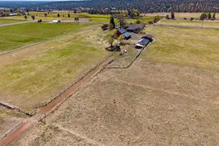 20900 SW Young Ave, Bend, OR 97703 - Photo 65