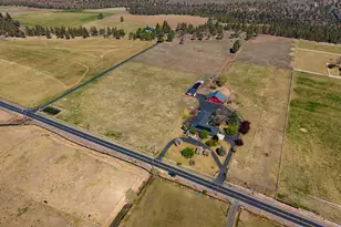 20900 SW Young Ave, Bend, OR 97703 - Photo 57