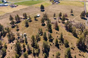 20900 SW Young Ave, Bend, OR 97703 - Photo 65