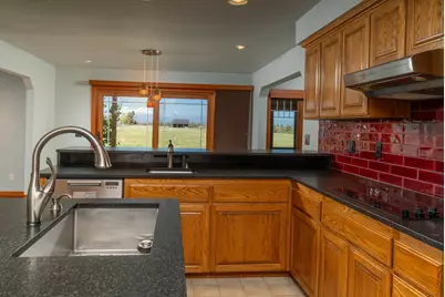 20900 SW Young Avenue, Bend, OR 97703 - Photo 17