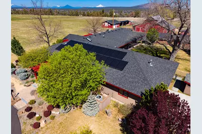 20900 SW Young Avenue, Bend, OR 97703 - Photo 9