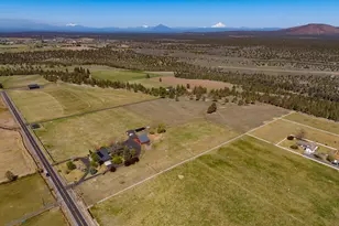 20900 SW Young Ave, Bend, OR 97703 - Photo 59