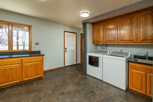20900 SW Young Ave, Bend, OR 97703 - Photo 39