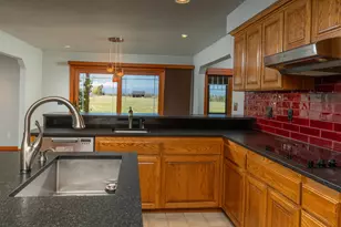20900 SW Young Ave, Bend, OR 97703 - Photo 17