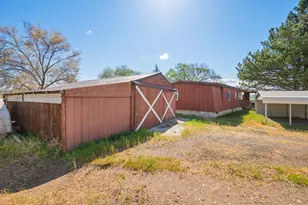 133 SW Tompsett St, Madras, OR 97741 - Photo 37