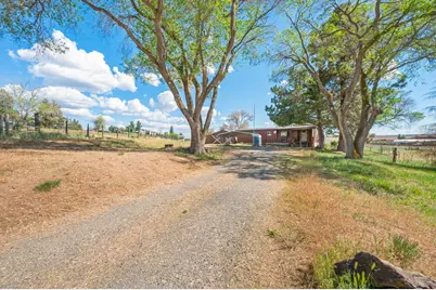 133 SW Tompsett Street, Madras, OR 97741 - Photo 33