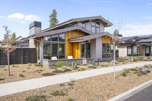 3202 NW Strickland Wy, Bend, OR 97703 - Photo 47
