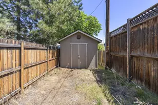 2211 SW Quartz Ave, Redmond, OR 97756 - Photo 19