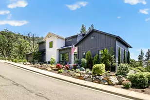 1575 NE Noble Heights, Grants Pass, OR 97526 - Photo 47