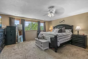 3173 Sycamore Wy, Medford, OR 97504 - Photo 29