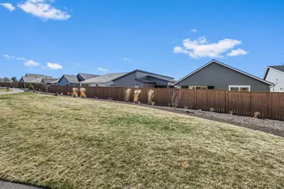 61136 NE Cobalt Street, Bend, OR 97701 - Photo 37