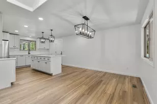 63929 Sunset Dr, Bend, OR 97703 - Photo 11