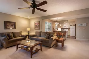 827 E Desperado Trail, Sisters, OR 97759 - Photo 5