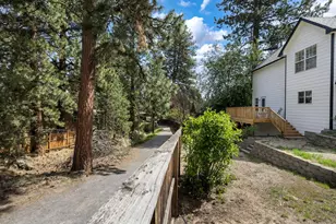 1736 SE Ironwood Ct, Bend, OR 97702 - Photo 27
