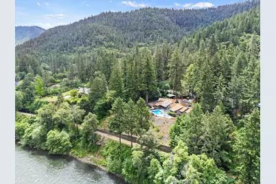 4990 Rogue River Highway, Grants Pass, OR 97527 - Photo 1