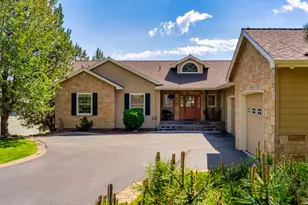 1580 Murrelet Dr, Redmond, OR 97756 - Photo 3