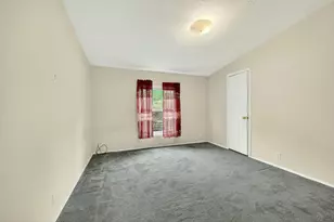 1374 W Linn Rd, Eagle Point, OR 97524 - Photo 29