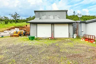 1374 W Linn Rd, Eagle Point, OR 97524 - Photo 33