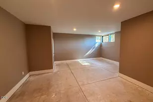 1135 Oregon Ash Cir, Klamath Falls, OR 97601 - Photo 51