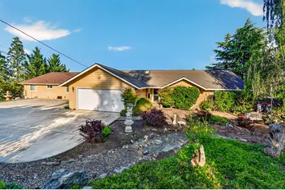 2244 Hillside Drive, Medford, OR 97502 - Photo 7