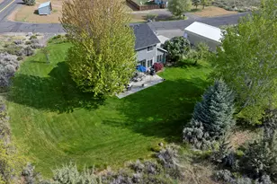 2045 NE Camas Ln, Madras, OR 97741 - Photo 45