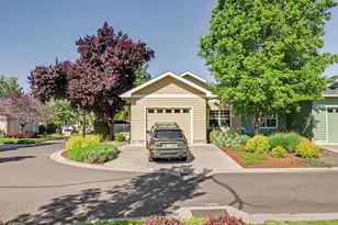 1099 N Haskell St, Central Point, OR 97502 - Photo 21