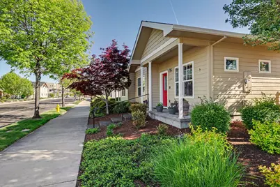 1099 N Haskell Street, Central Point, OR 97502 - Photo 23