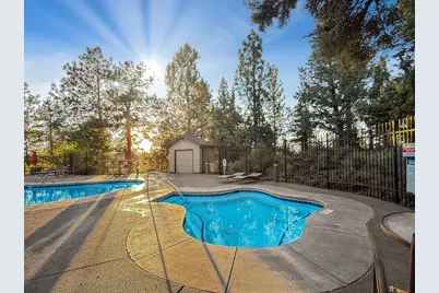 61072 Manhae Loop, Bend, OR 97702 - Photo 49