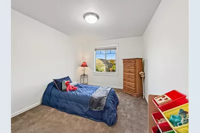 61072 Manhae Loop, Bend, OR 97702 - Photo 31
