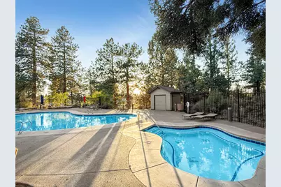 61072 Manhae Loop, Bend, OR 97702 - Photo 59