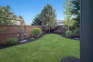 61072 Manhae Loop, Bend, OR 97702 - Photo 43