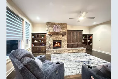 61072 Manhae Loop, Bend, OR 97702 - Photo 11