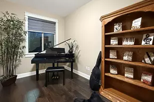 61072 Manhae Loop, Bend, OR 97702 - Photo 3