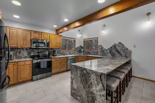 70667 Ponderosa, Black Butte Ranch, OR 97759 - Photo 19