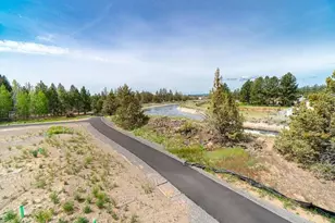 3865 Eagle Rd, Bend, OR 97701 - Photo 11