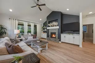 20873 SE Humber Ln, Bend, OR 97702 - Photo 3