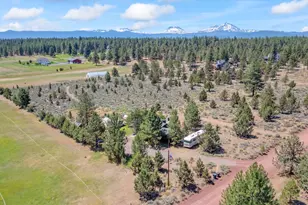 69343 Hinkle Butte Dr, Sisters, OR 97759 - Photo 17